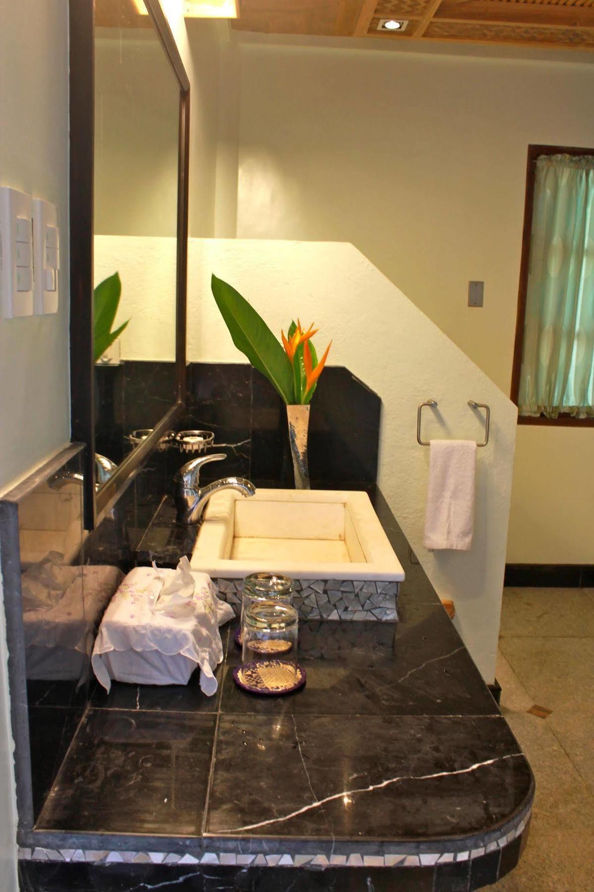 Hotel Noanoa Island (Adults Only) Taytay  Exteriér fotografie
